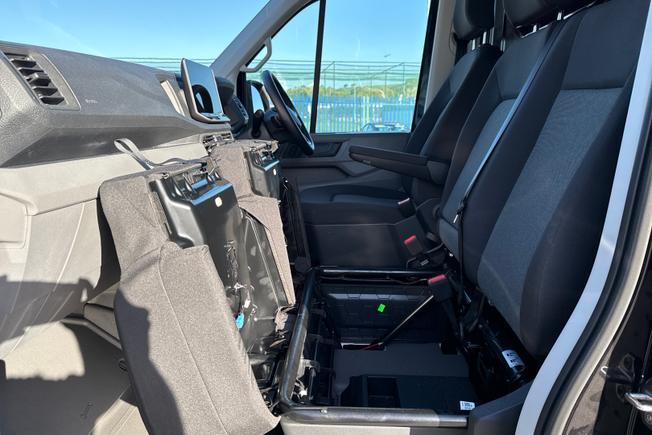 VOLKSWAGEN Crafter Photo 47