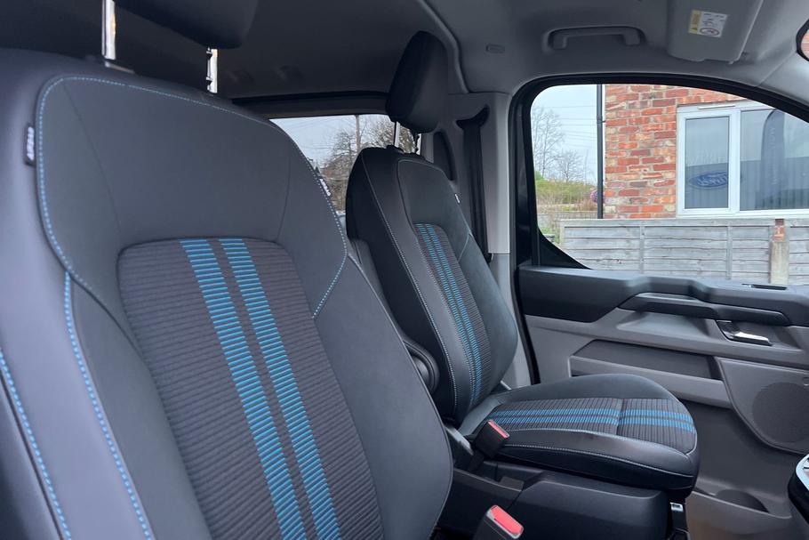 Used Ford TRANSIT CUSTOM 16