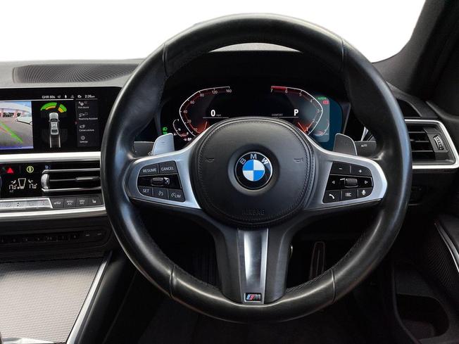 BMW 3 Series Photo 11