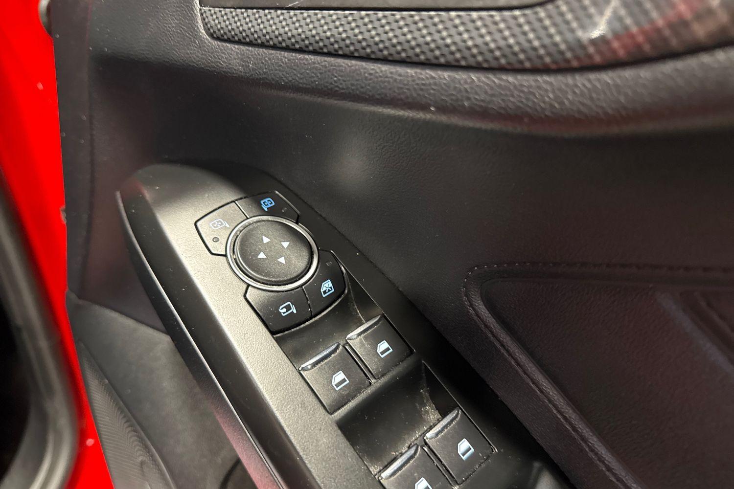 Ford Focus Photo 15