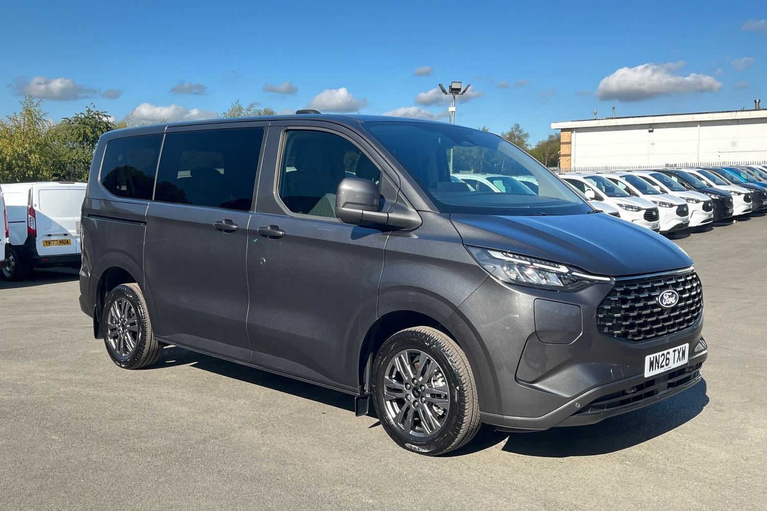 Ford TOURNEO CUSTOM Photo 37