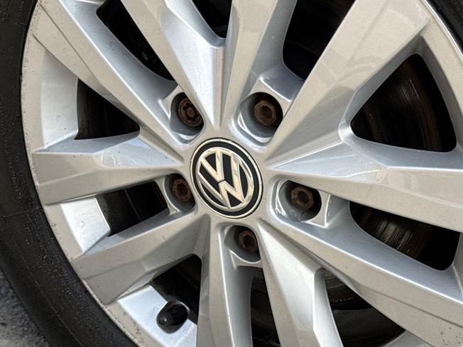 VOLKSWAGEN Transporter Photo 29
