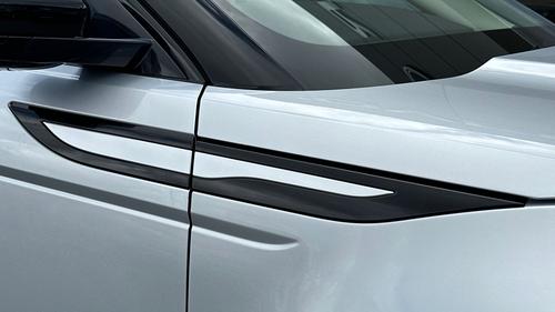 Land Rover Range Rover Evoque Photo autoimg-6b1aec035e4c4e88021ca7cdc09590e541f8738e.jpg