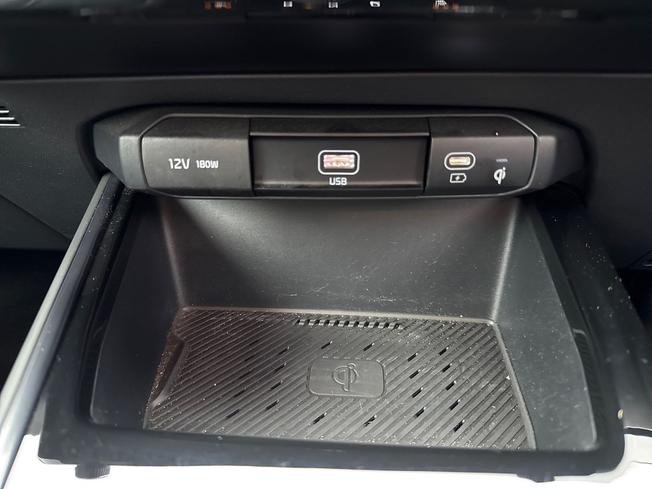 KIA Niro Photo 35