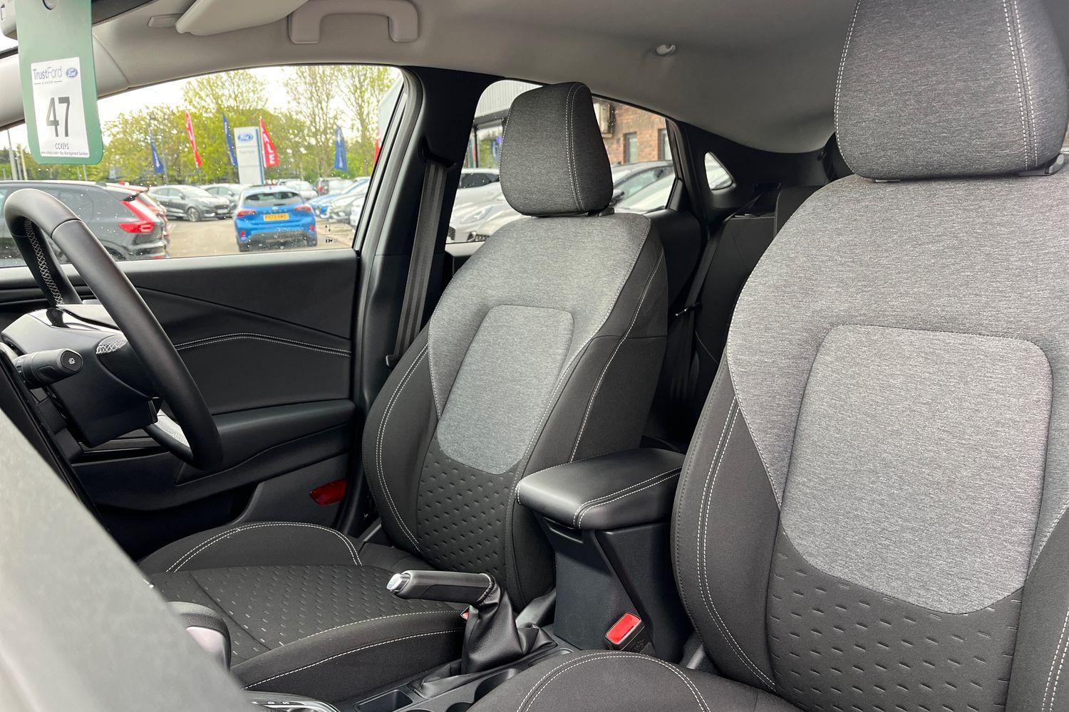 Ford PUMA Photo 18