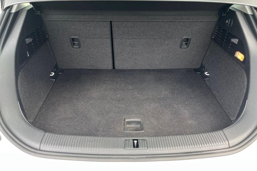 Audi A1 Photo autoimg-6b1ef5ec6d3474d29d055a5c229d77a00234f3d1.jpg