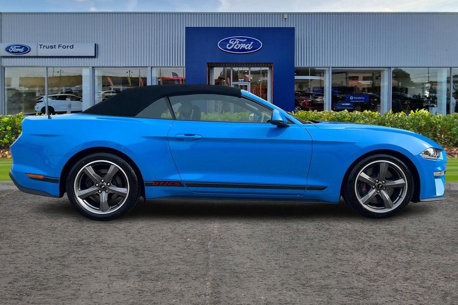 Ford Mustang Photo autoimg-6b212205b0cd1a1b19fae11afa1e72683a5e5642.jpg