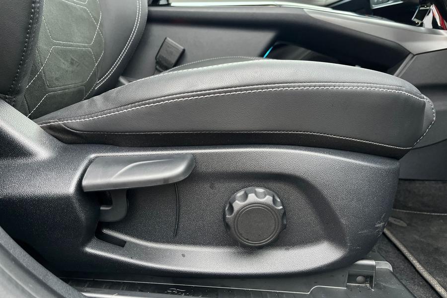 Ford PUMA GEN-E Photo autoimg-6b25b0d1bcaf3c8cd8c9f896c3dc6d1ce5c08fe9.jpg