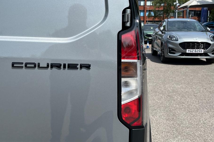 Used Ford TRANSIT COURIER MW74EHJ 16