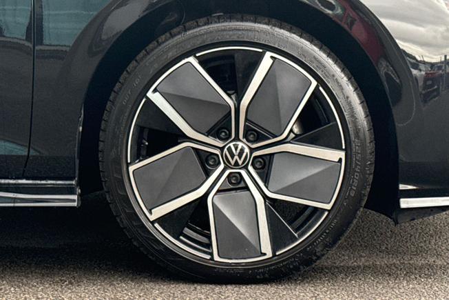 Volkswagen Golf Photo 5