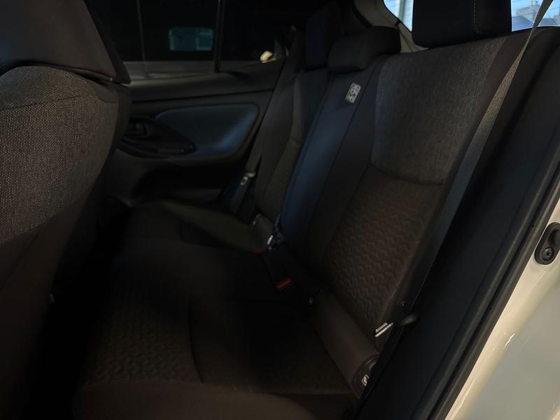 Used Toyota Yaris Cross PJ22UKE 40