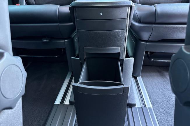 VOLKSWAGEN Caravelle Photo 41