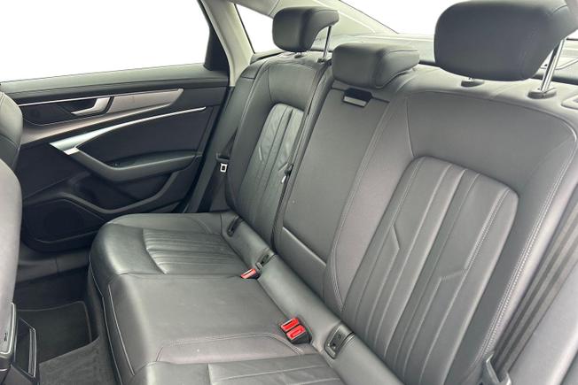 AUDI A6 Saloon Photo 9