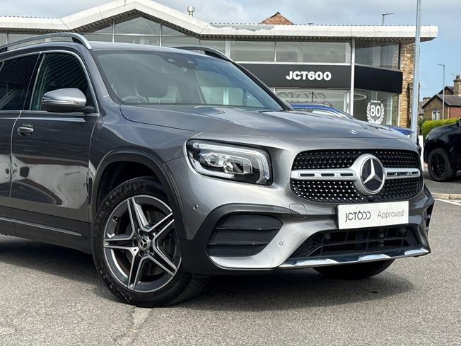 MERCEDES-BENZ Glb Photo 23