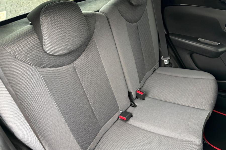 Toyota AYGO Photo autoimg-6b4415973b69a3d3cfe62936642cde1cc6b47961.jpg