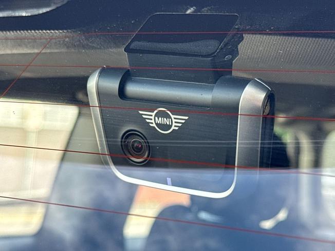 MINI Hatch Photo 42