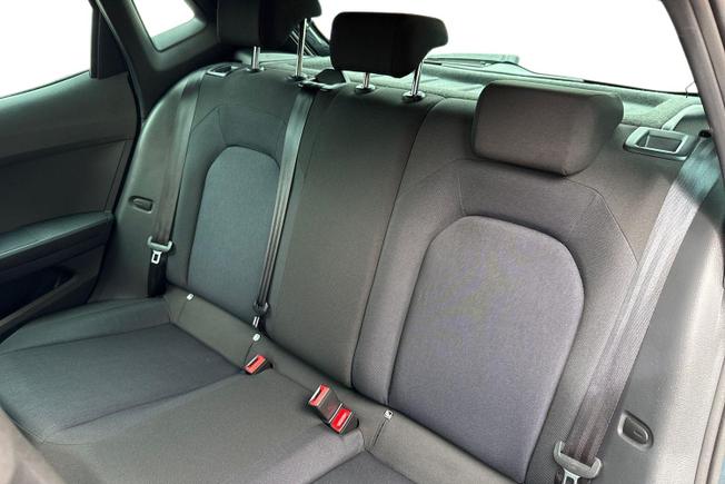 SEAT Ibiza Photo 9