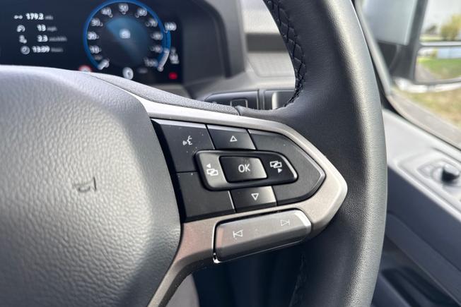 VOLKSWAGEN Transporter Photo 17