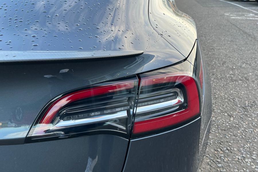 TESLA MODEL 3 Photo autoimg-6b4ec85231f65f438e410522eb5b274d4cbbb1d5.jpg