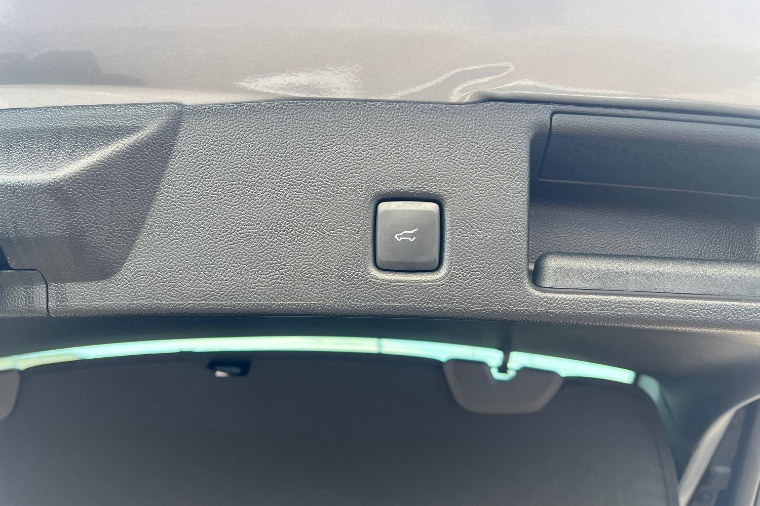 Ford KUGA Photo 28