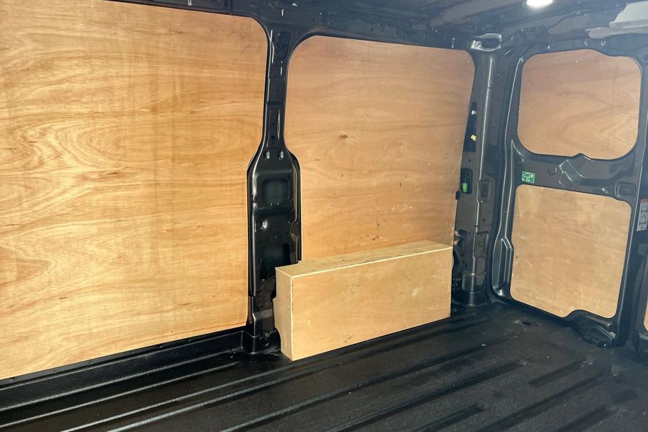 Used Ford TRANSIT CUSTOM WN75AUM 4