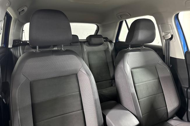 Volkswagen T-Roc Photo 25