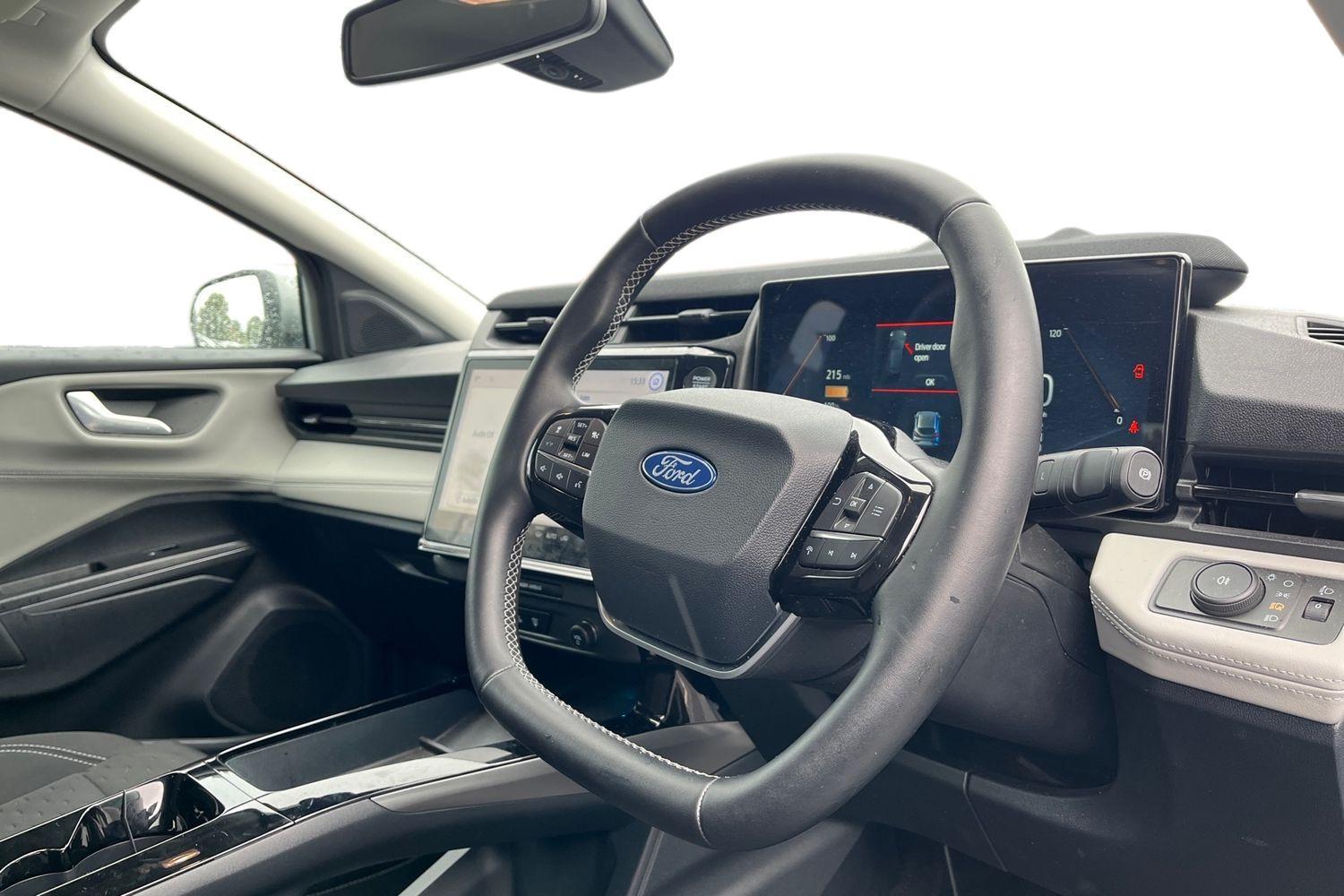 Ford PUMA Photo 8