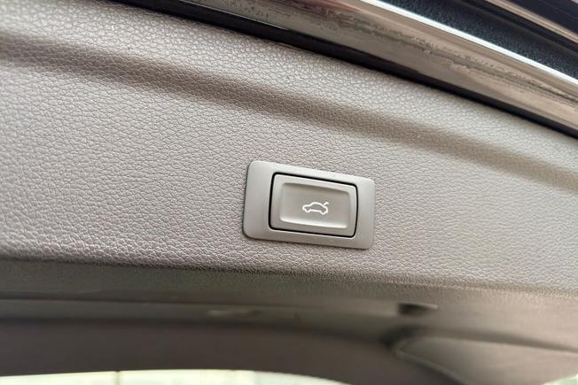 Audi Q3 Photo 35