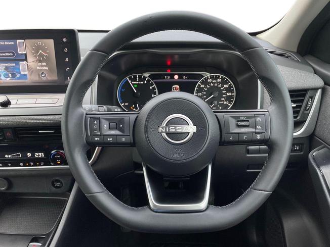NISSAN Qashqai Photo 11