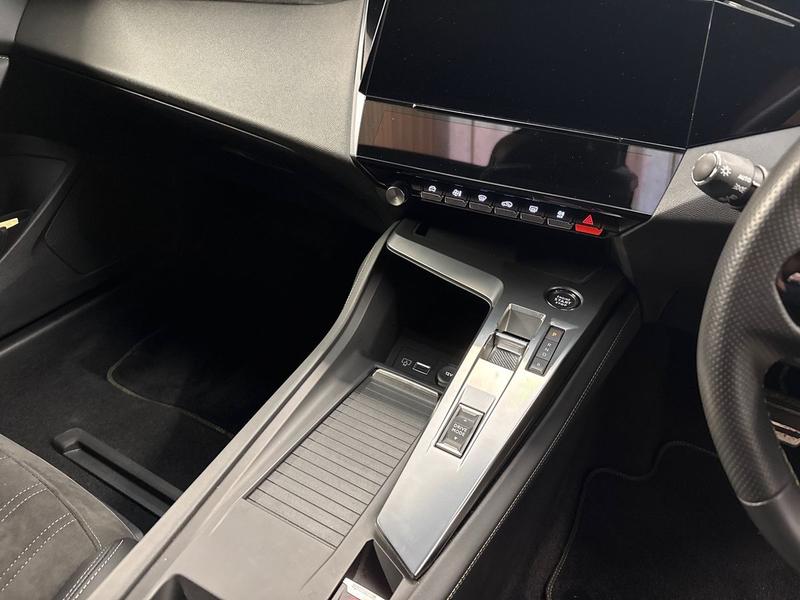 Used Peugeot E-308 WK24XDH 23