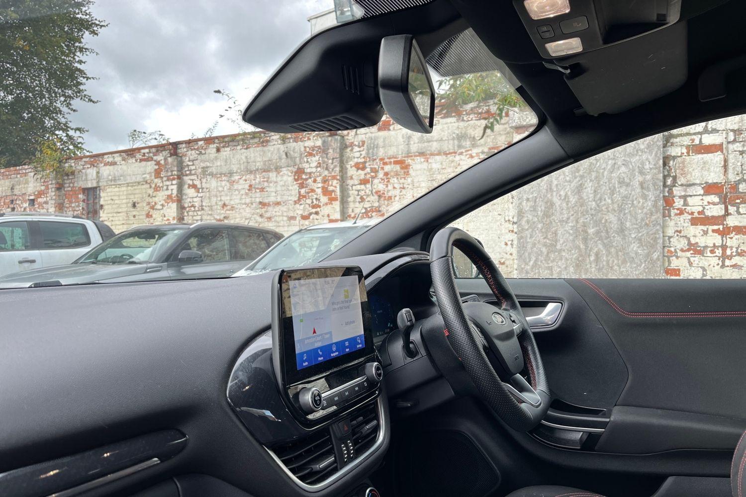 Ford PUMA Photo 17