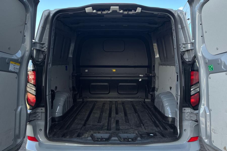 Ford TRANSIT CUSTOM Photo autoimg-6b5db0cd7715b7fe6ecb651df492a1880a37b3bc.jpg