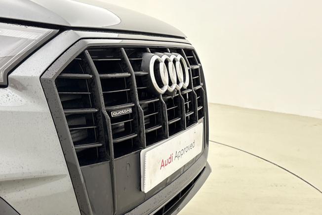 Audi Q7 Photo 21