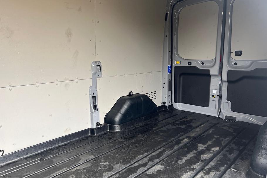 Used FORD TRANSIT WN75GUW 4