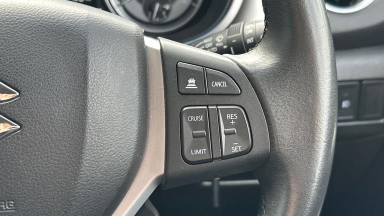 Used Suzuki Vitara KN23AZT 16