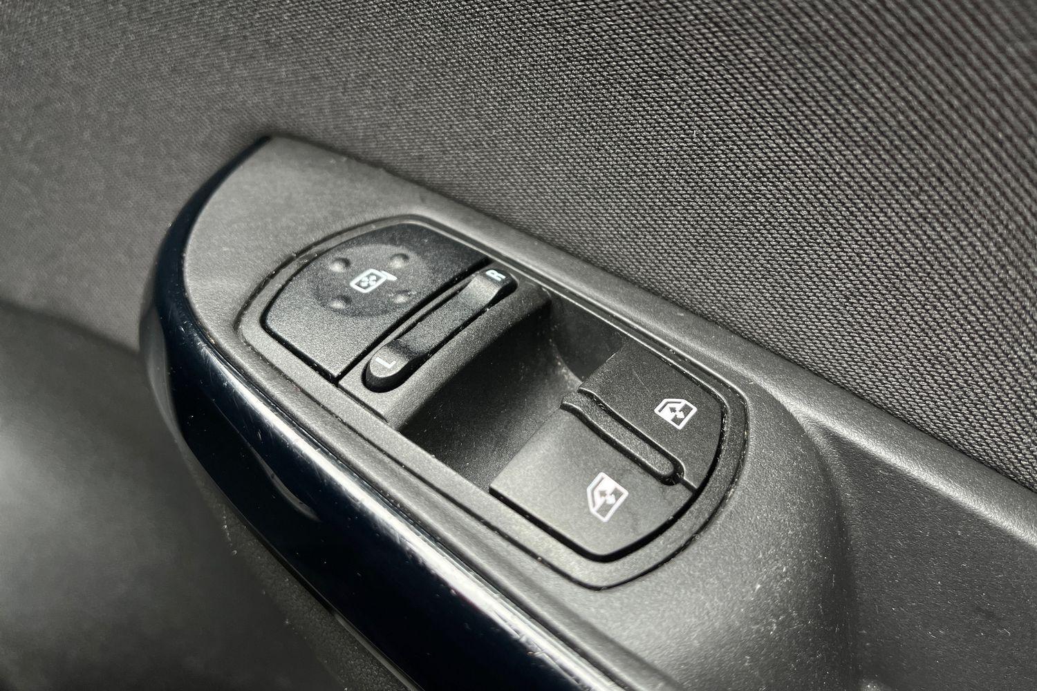 Vauxhall Corsa Photo 15