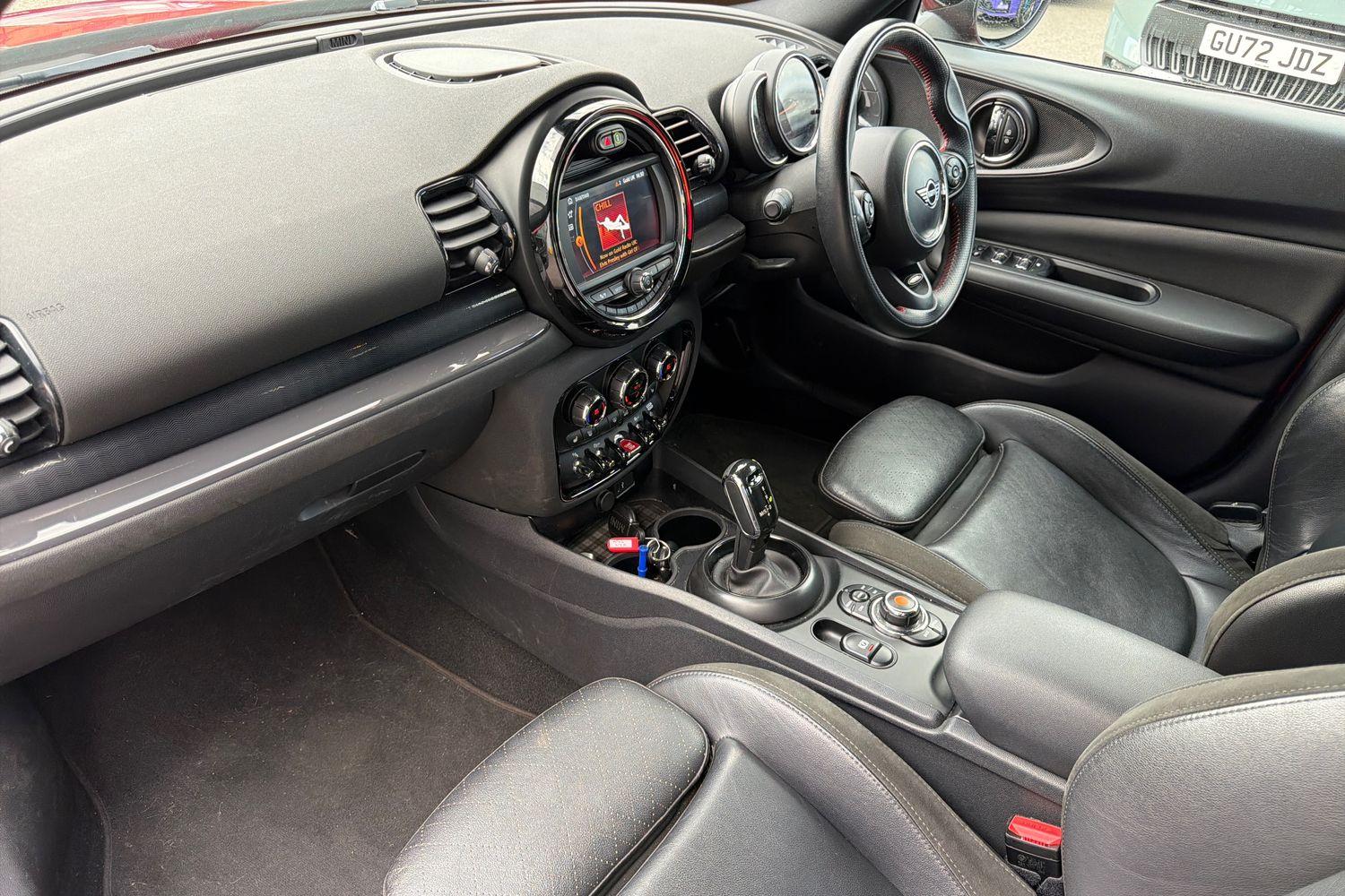 MINI Clubman Photo 17