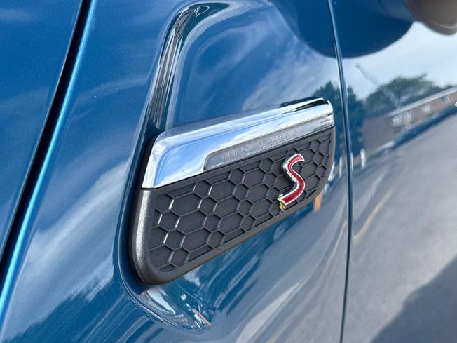 MINI Hatch Photo 28