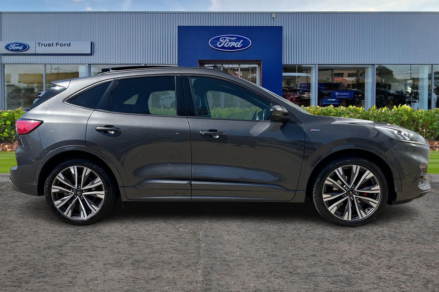 Ford Kuga Photo 2