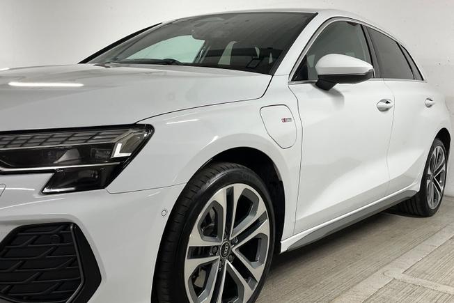 Audi A3 Photo 40