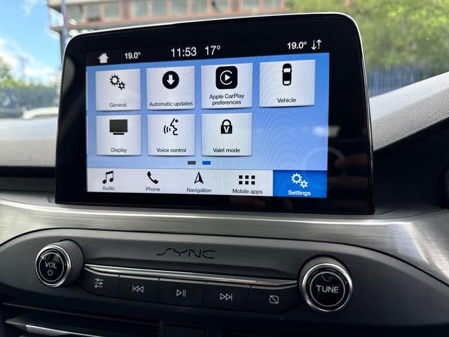 FORD Focus Photo 42