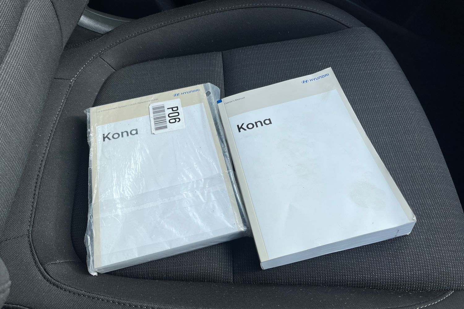Hyundai KONA Photo 21