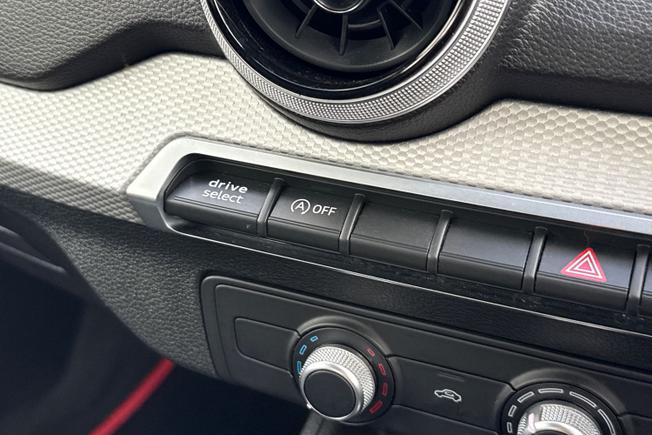 Audi Q2 Photo 34