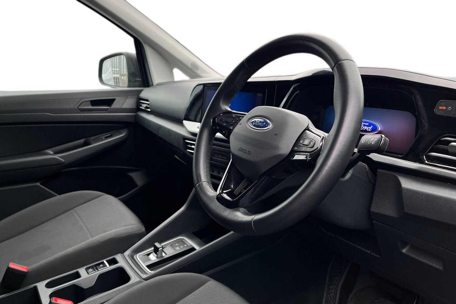 Ford TRANSIT CONNECT Photo 13