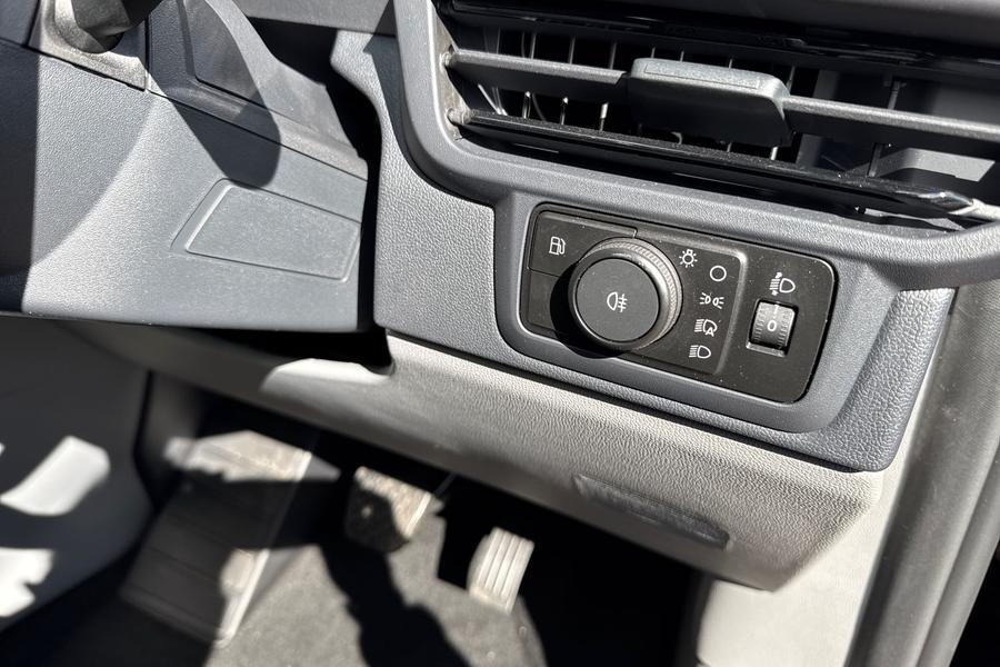 Ford TRANSIT CUSTOM Photo autoimg-6b8cf22387b7e8c4cc52a18e171eaa7b5d7e0c89.jpg