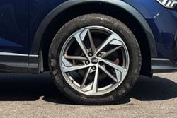 AUDI Q3 Photo 5