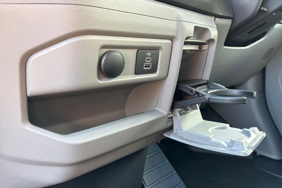 Ford E-TRANSIT CUSTOM Photo autoimg-6b900e13a1f52541ad3da4f097831aa5b095ebfe.jpg