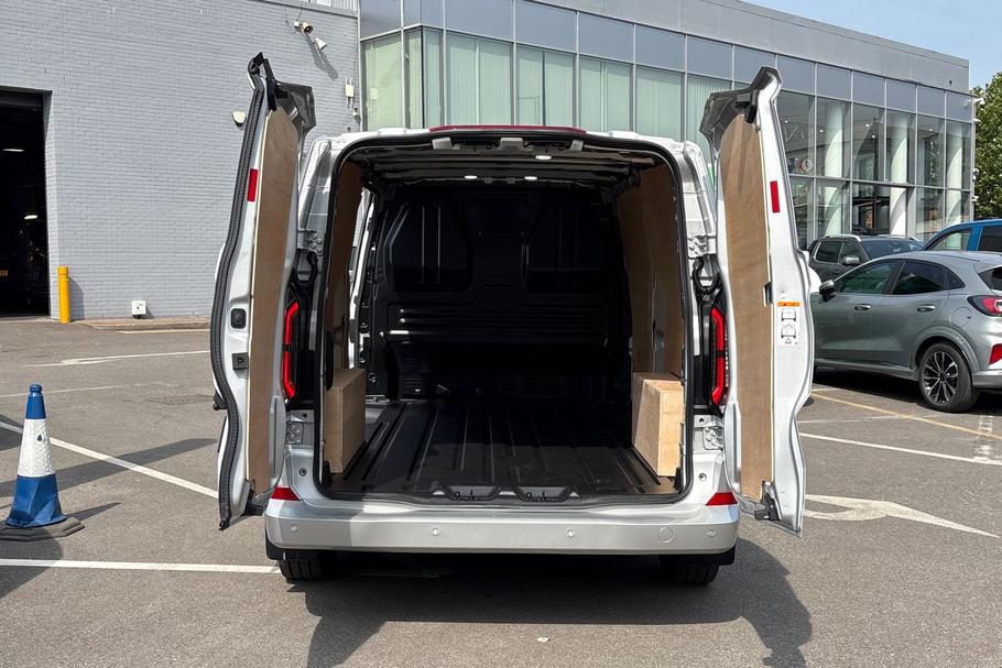 Used Ford TRANSIT CUSTOM WR26OEK 6