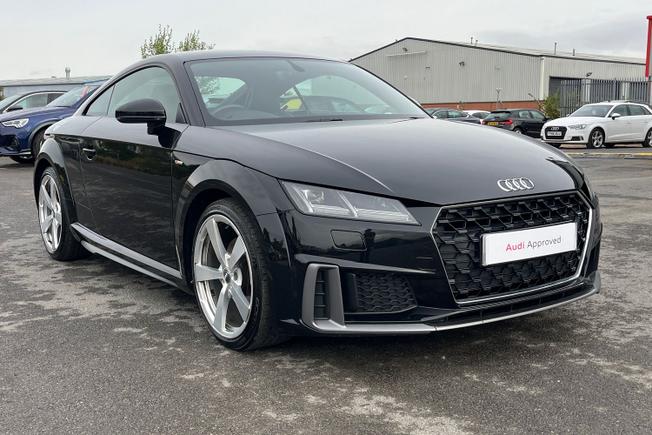 Audi TT Photo 22