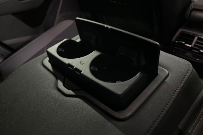 AUDI Q3 Photo 28
